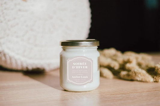 Bougie naturelle soirée d'hiver